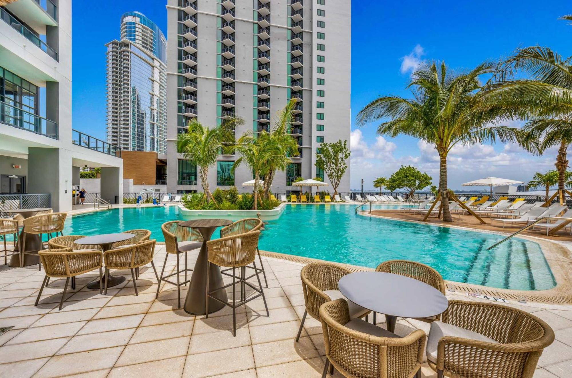 Escape Stylish In The Heart Of Dtw Miami