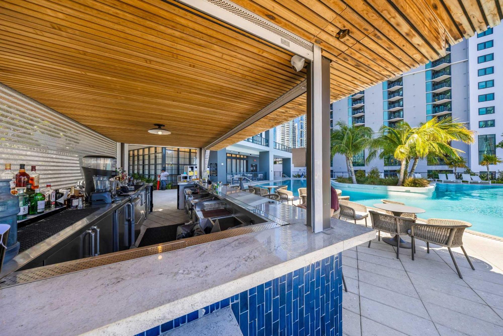 Escape Stylish In The Heart Of Dtw *